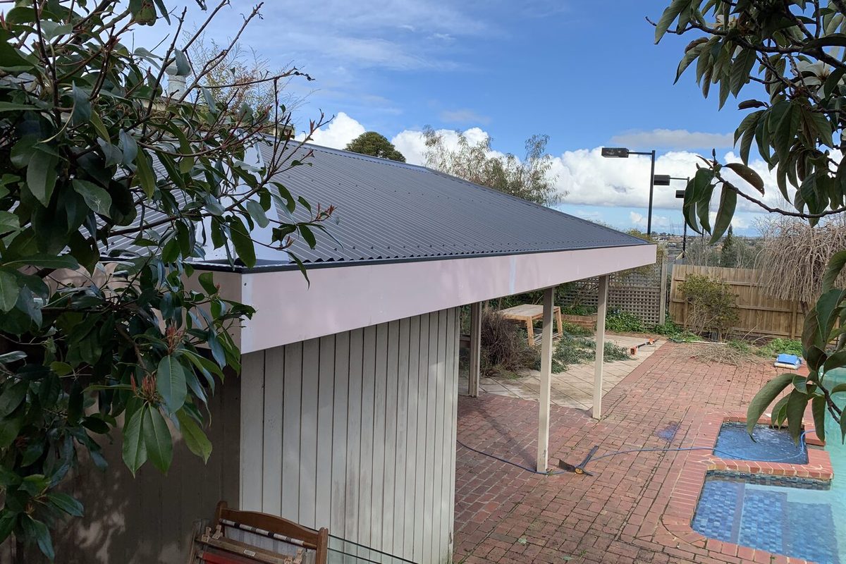 Weatherboard repairs underway, timber ready to fit