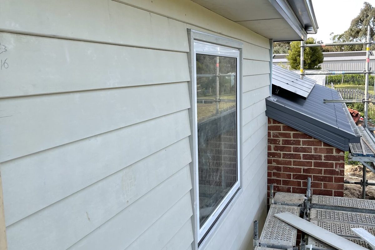 weatherboard repair by JFM